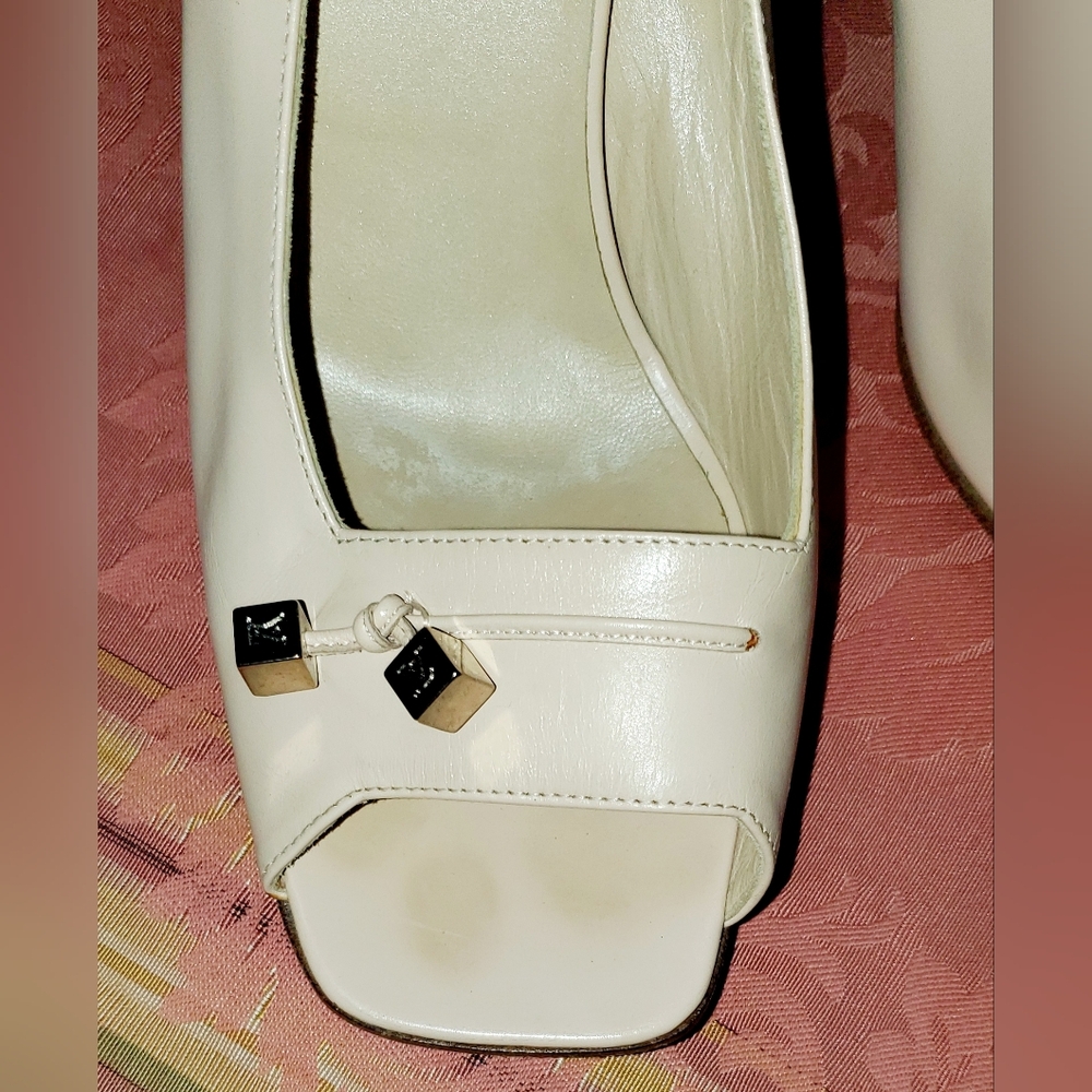 Louis Vuitton Women's Cream Leather Slingback Pumps 8 1/2 M - Picture 7 of 16